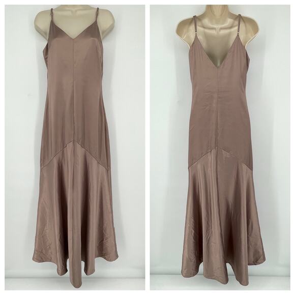Lulu’s Women's NEW Buena Dusty Lavender Maxi Dress *FLAWS* Sz S Satin Sleeveless - Picture 1 of 14